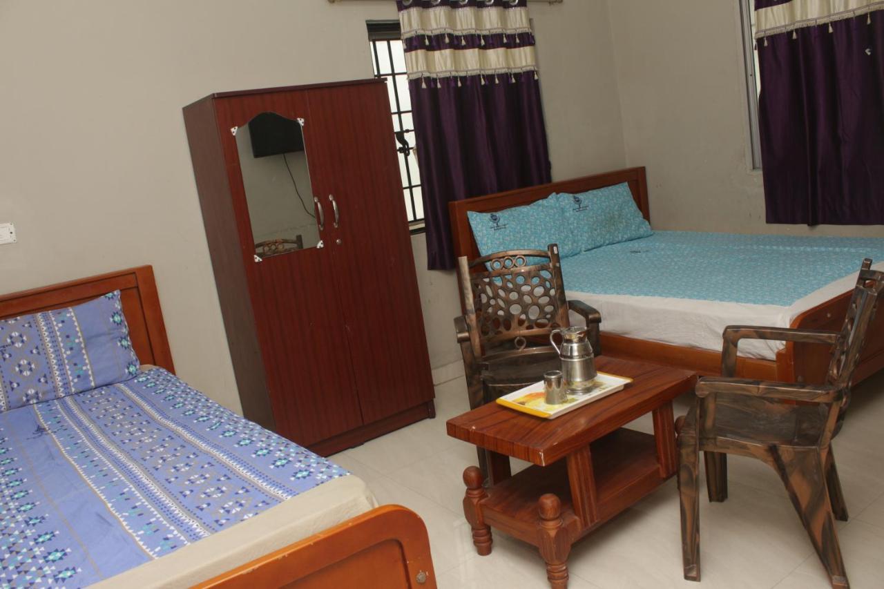 Selvamurugan Residency Hotel Rameshwaram Exterior photo